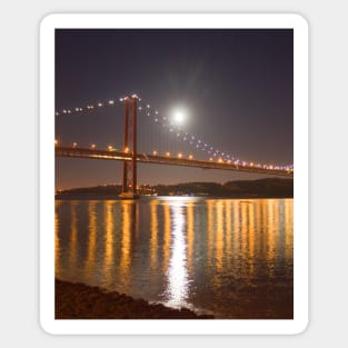 Lua cheia. Lisbon. Full moon. Sticker